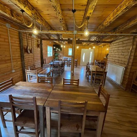 Bujtina Zemra Tradites Тети Экстерьер фото