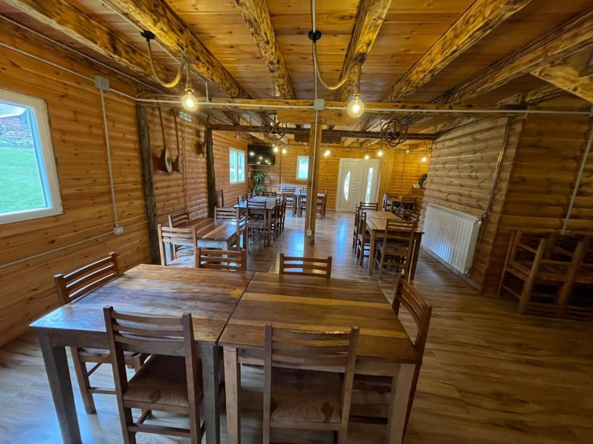 Bujtina Zemra Tradites Тети Экстерьер фото